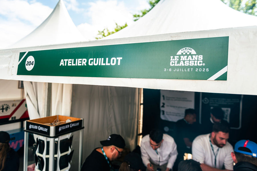 Le stand Atelier Guillot au Mans Classic, juillet 2025
