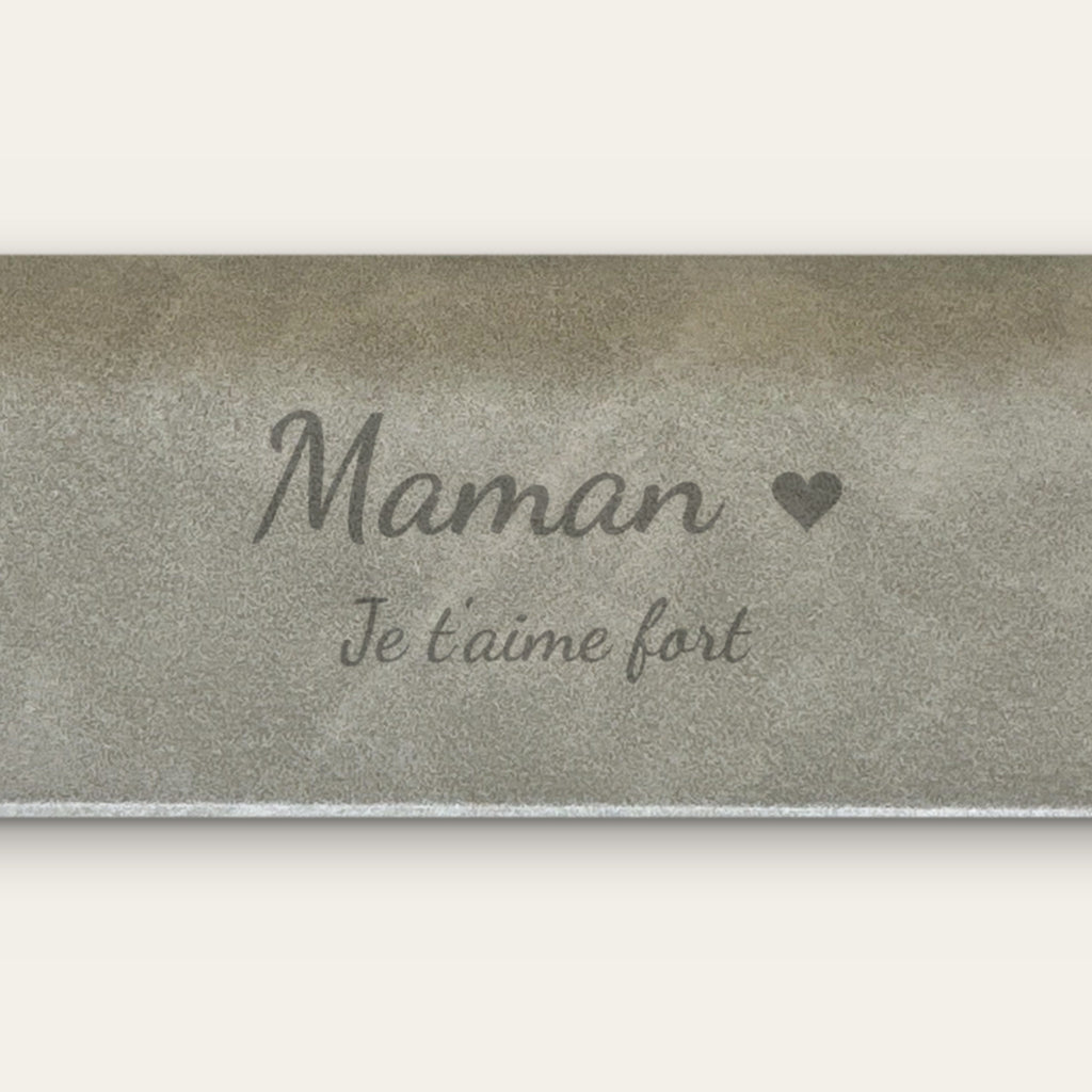 Étui à lunettes maman personnalisé, gravé — gros plan de la gravure (Gris)