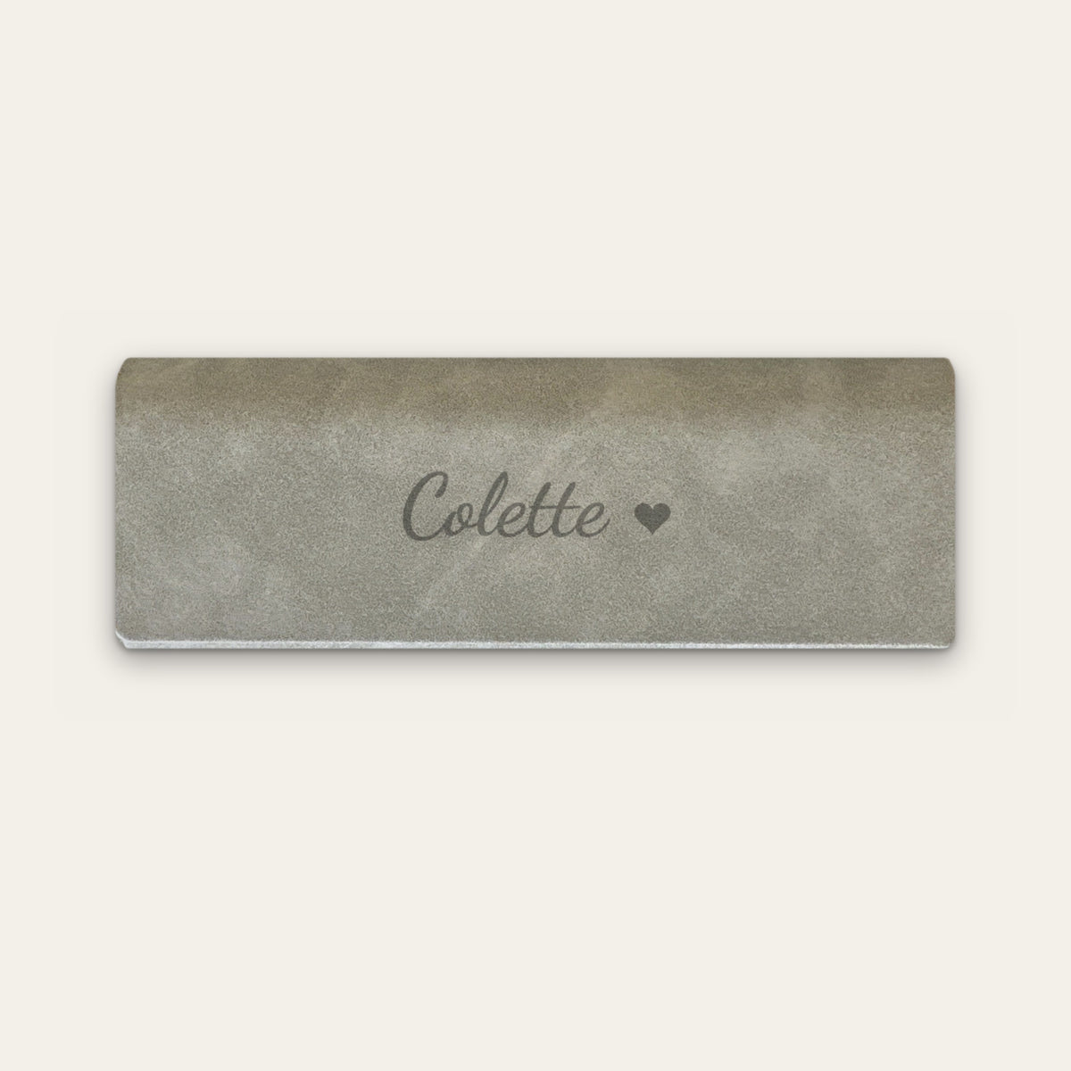 Étui à lunettes prénom personnalisé, gravé — Gris — gravure « Colette »