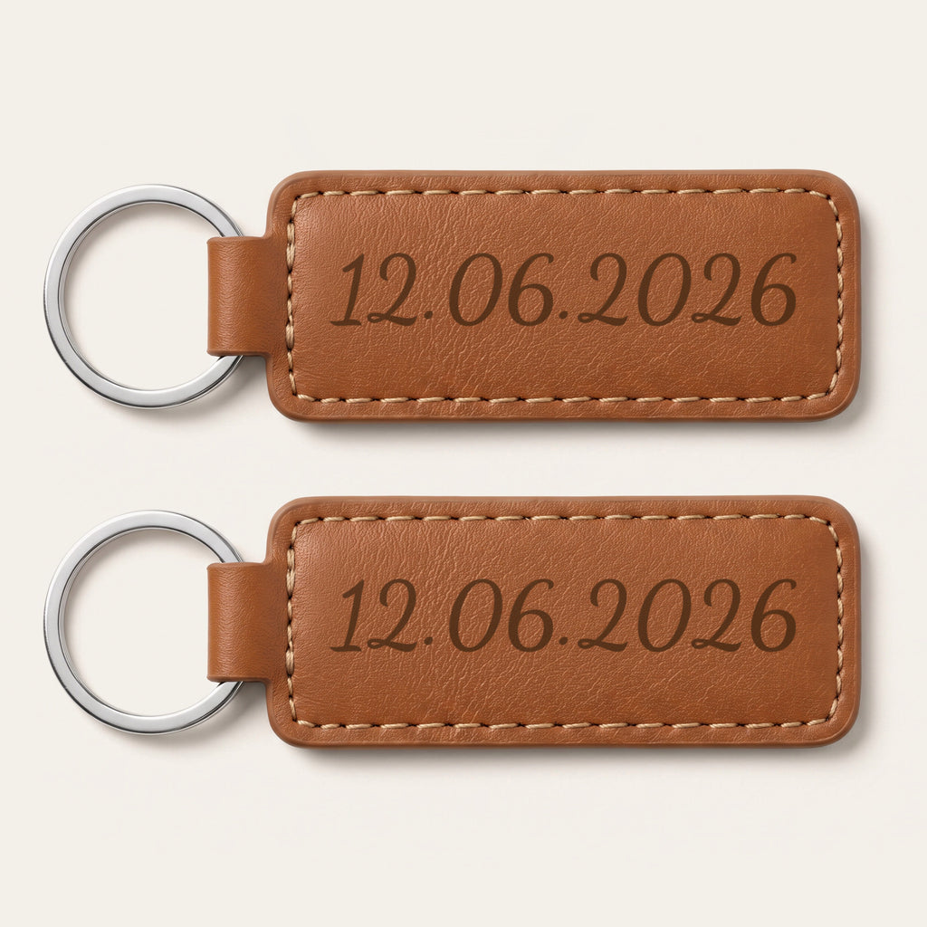 Lot de 2 porte-clés parrain et marraine, gravés — rectangle, exemple de gravure au verso, en option : « 12.06.2026 » et « 12.06.2026 » (Caramel)