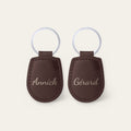 Lot de 2 porte-clés prénoms personnalisés, gravés — Chocolat — gravure « Annick » et « Gérard »