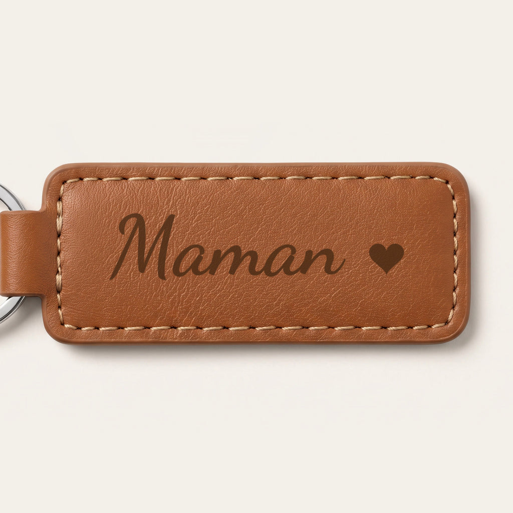 Porte-clés maman personnalisé, gravé — rectangle, gros plan de la gravure (Caramel)