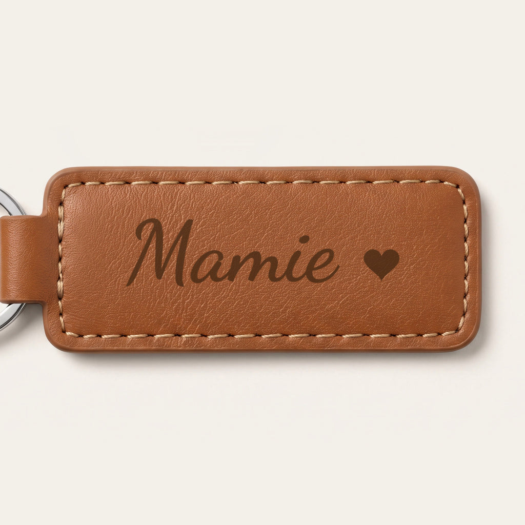 Porte-clés mamie personnalisé, gravé — rectangle, gros plan de la gravure (Caramel)