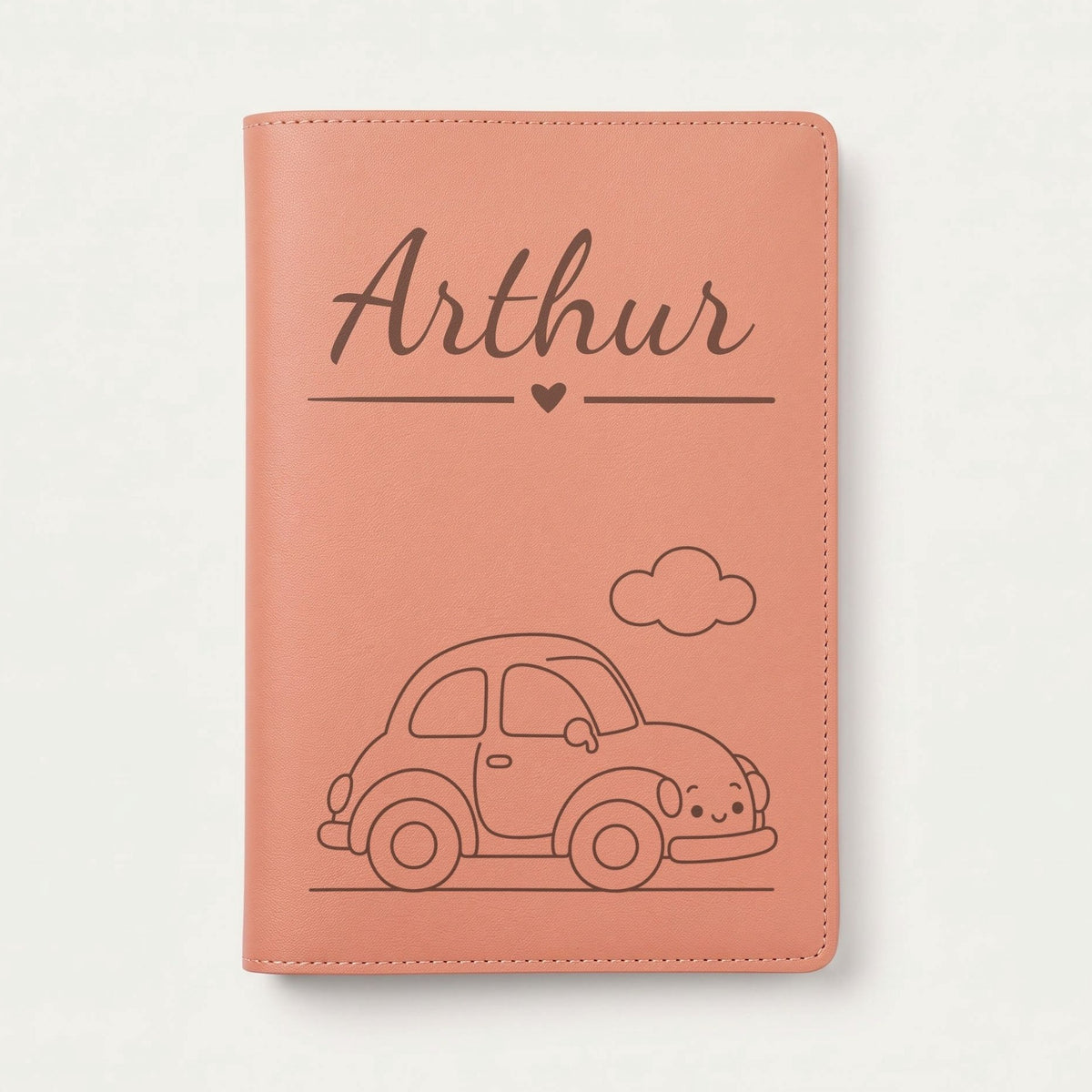 Protège carnet de santé bébé garçon personnalisé – Voitures — Terracotta — gravure « Arthur »