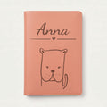 Protège carnet de santé bébé personnalisé – Bouledogue — Terracotta — gravure « Anna »