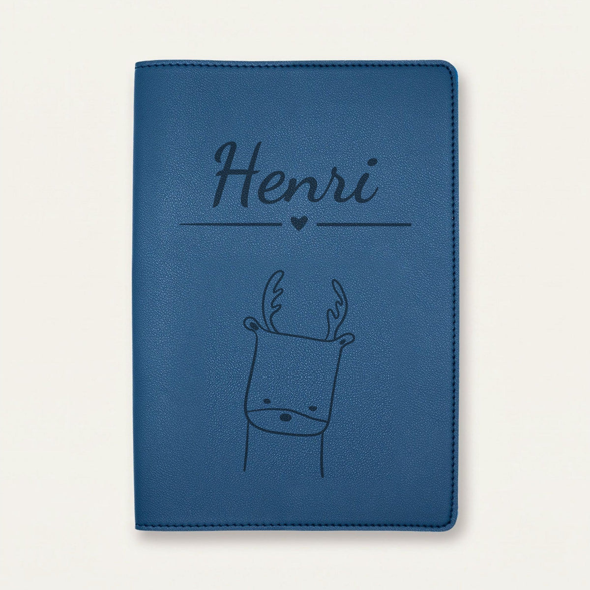Protège carnet de santé bébé personnalisé – Cerf — Bleu nuit — gravure « Henri »