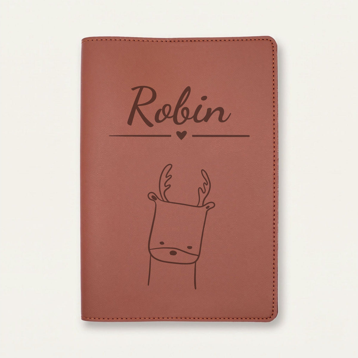 Protège carnet de santé bébé personnalisé – Cerf — Chocolat — gravure « Robin »