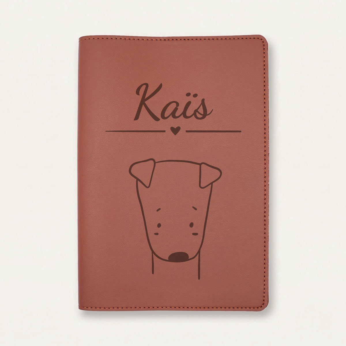 Protège carnet de santé bébé personnalisé – Chiot — Chocolat — gravure « Kaïs »