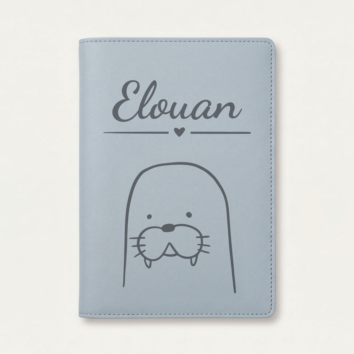 Protège carnet de santé bébé personnalisé – Morse — Bleu nuage — gravure « Elouan »