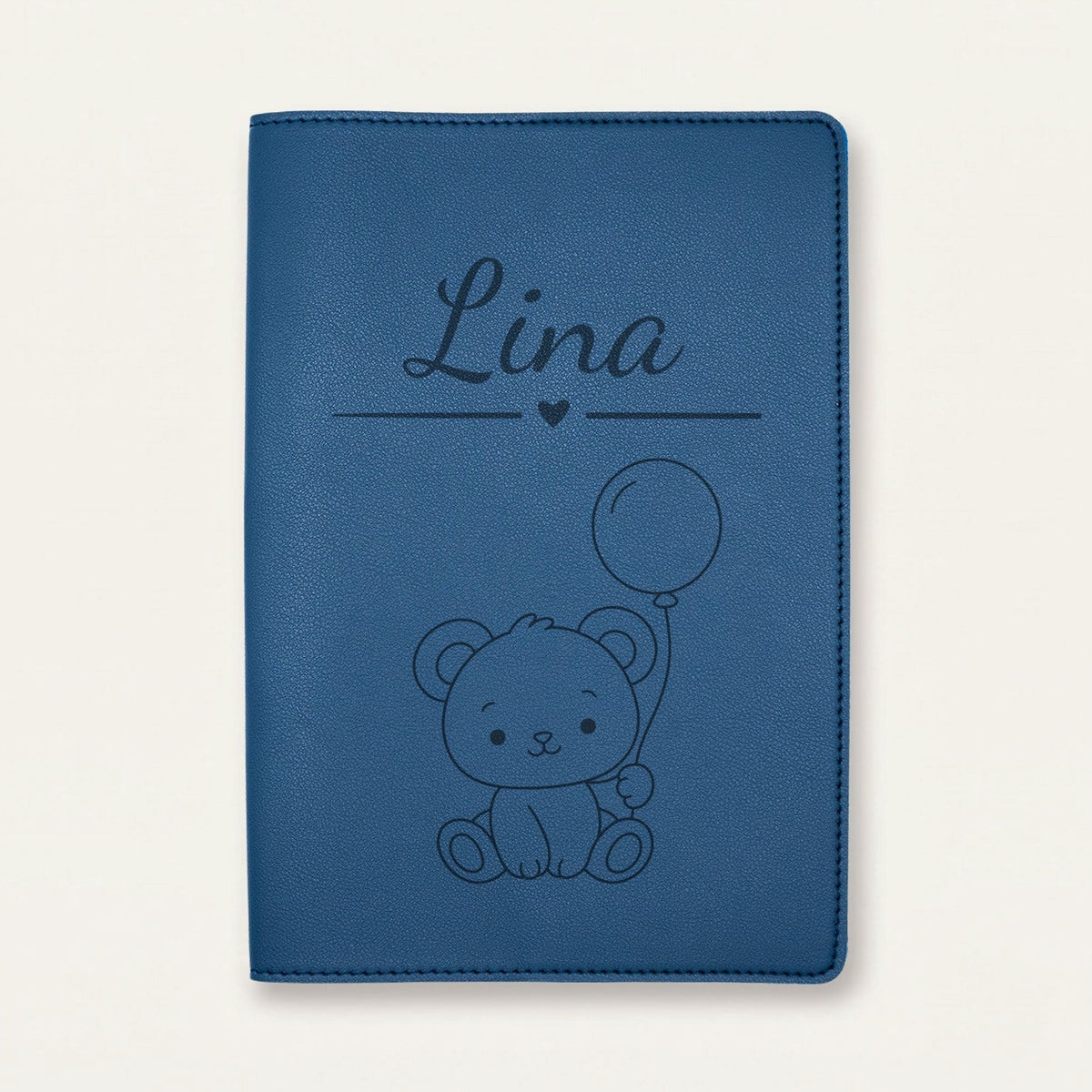 Protège carnet de santé bébé personnalisé – Ours — Bleu nuit — gravure « Lina »