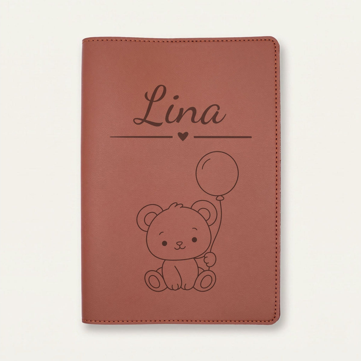 Protège carnet de santé bébé personnalisé – Ours — Chocolat — gravure « Lina »