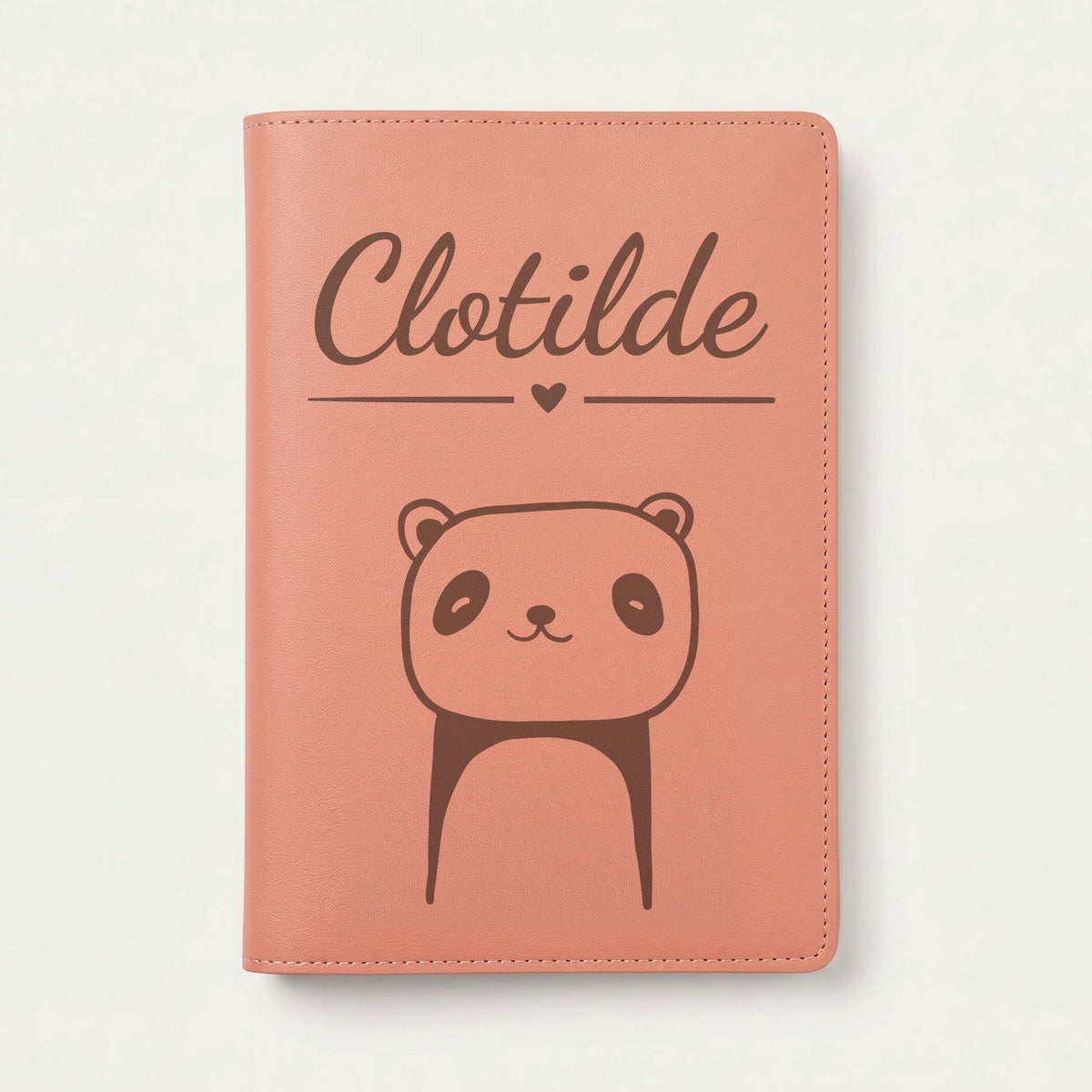 Protège carnet de santé bébé personnalisé – Panda — Terracotta — gravure « Clotilde »
