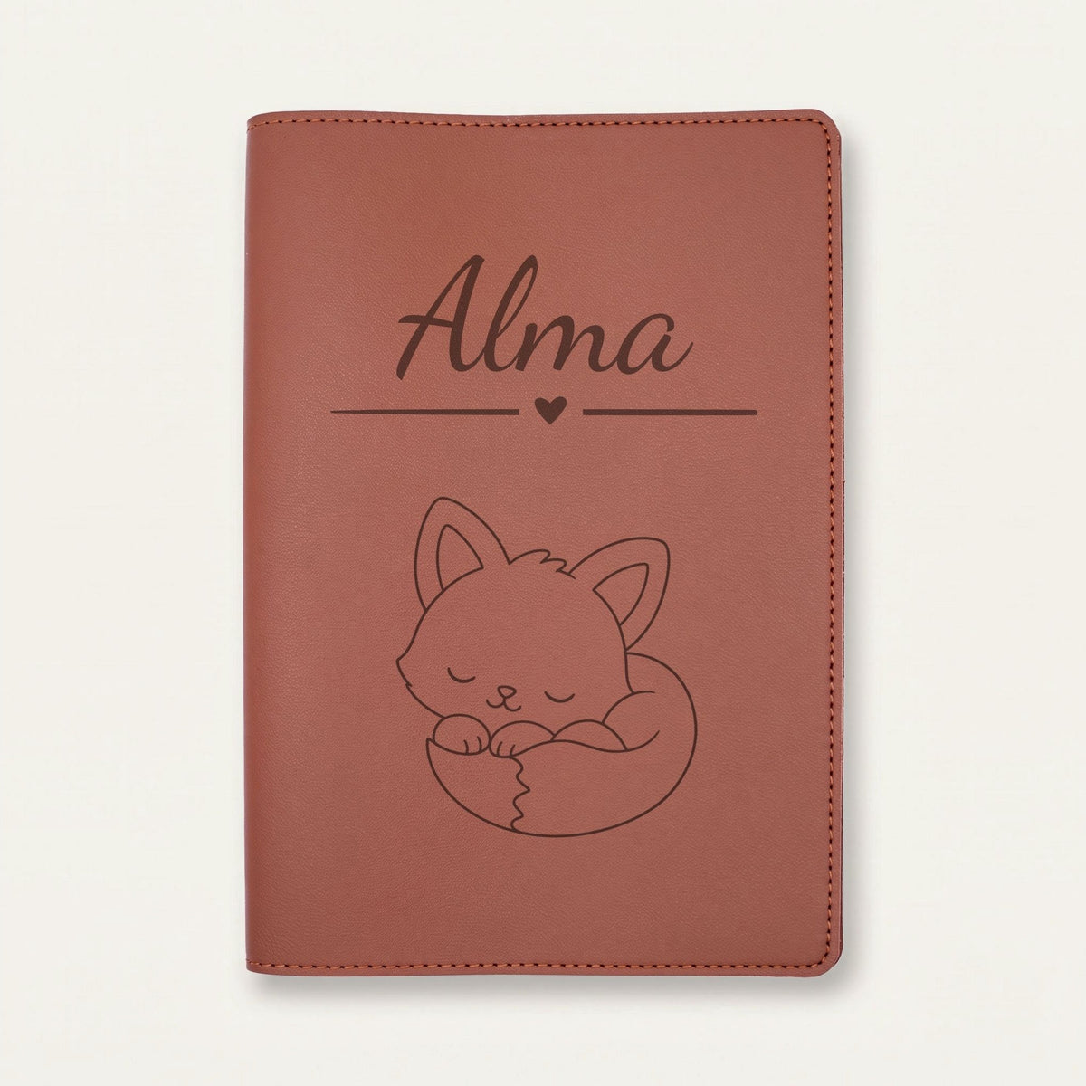 Protège carnet de santé bébé personnalisé – Renard — Chocolat — gravure « Alma »