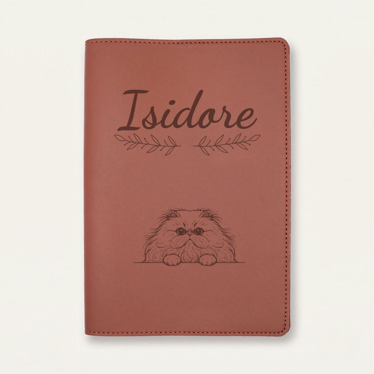 Protège carnet de santé chat personnalisé – Persan — Chocolat — Rameaux — gravure « Isidore »
