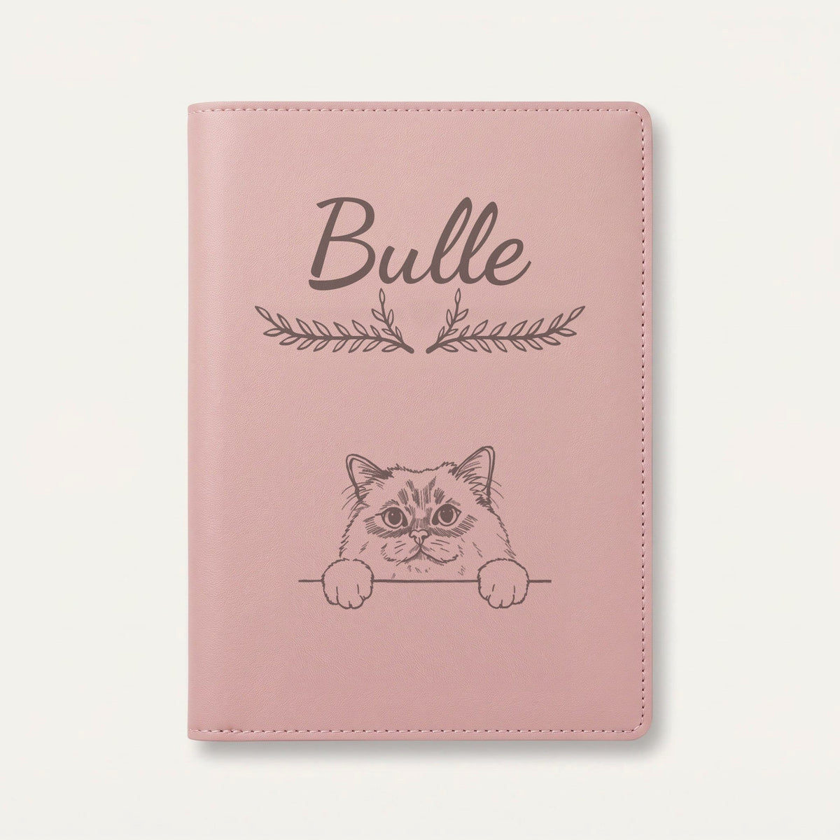 Protège carnet de santé chat personnalisé – Sacré de Birmanie — Rose dragée — Bouquet — gravure « Bulle »