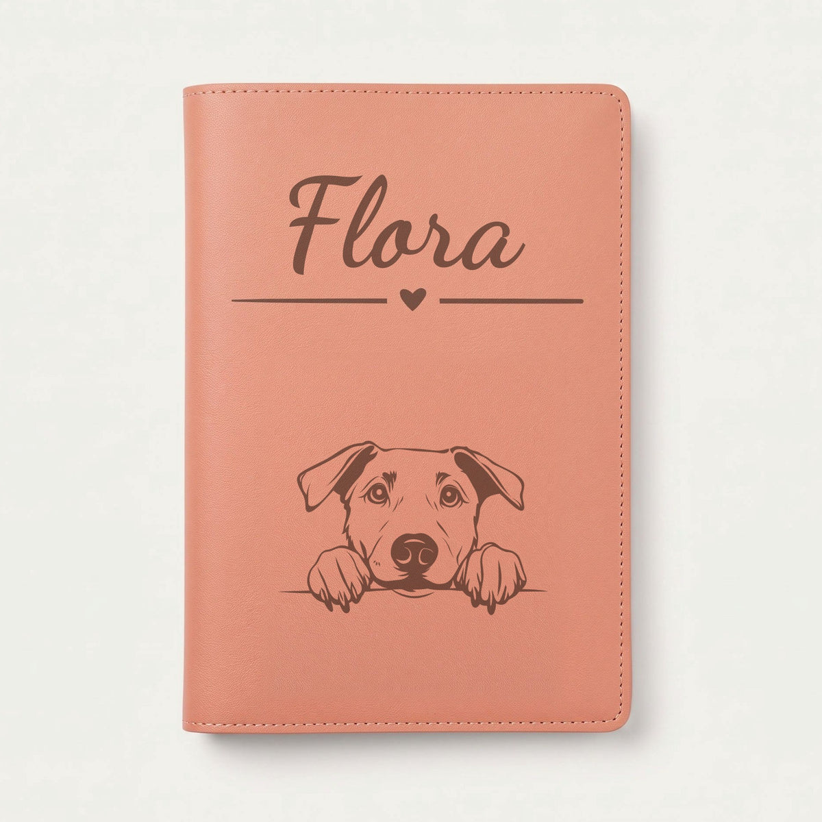 Protège carnet de santé chien personnalisé – Beauceron — Terracotta — Cœur — gravure « Flora »
