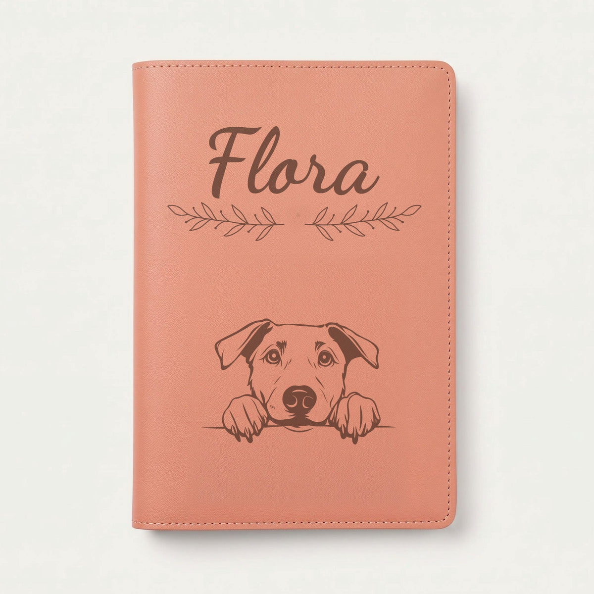 Protège carnet de santé chien personnalisé – Beauceron — Terracotta — Rameaux — gravure « Flora »