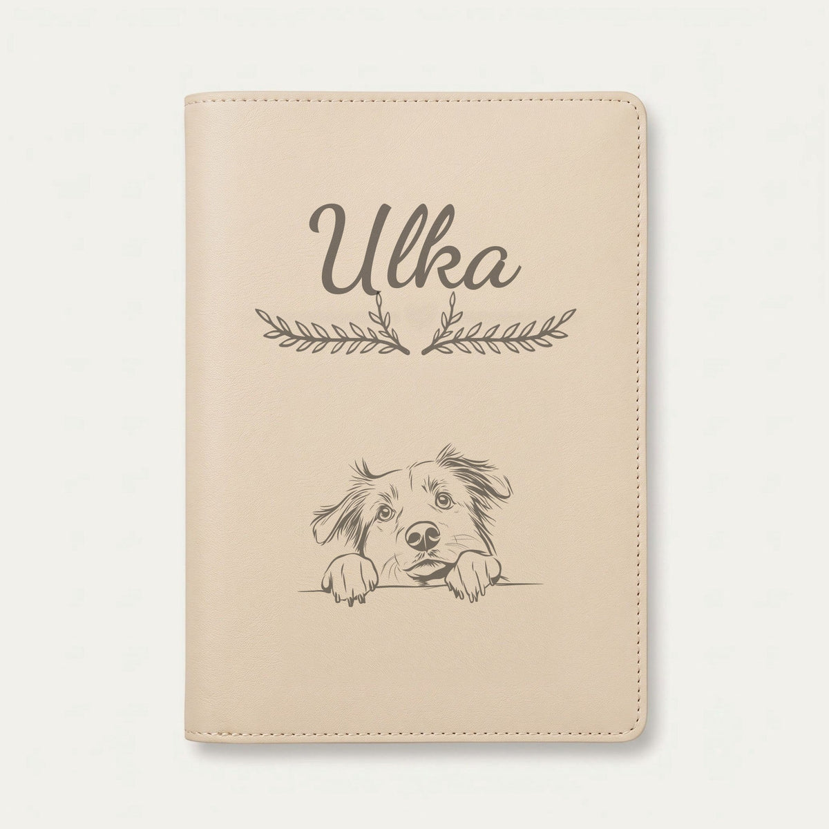 Protège carnet de santé chien personnalisé – Berger australien — Crème vanille — Bouquet — gravure « Ulka »