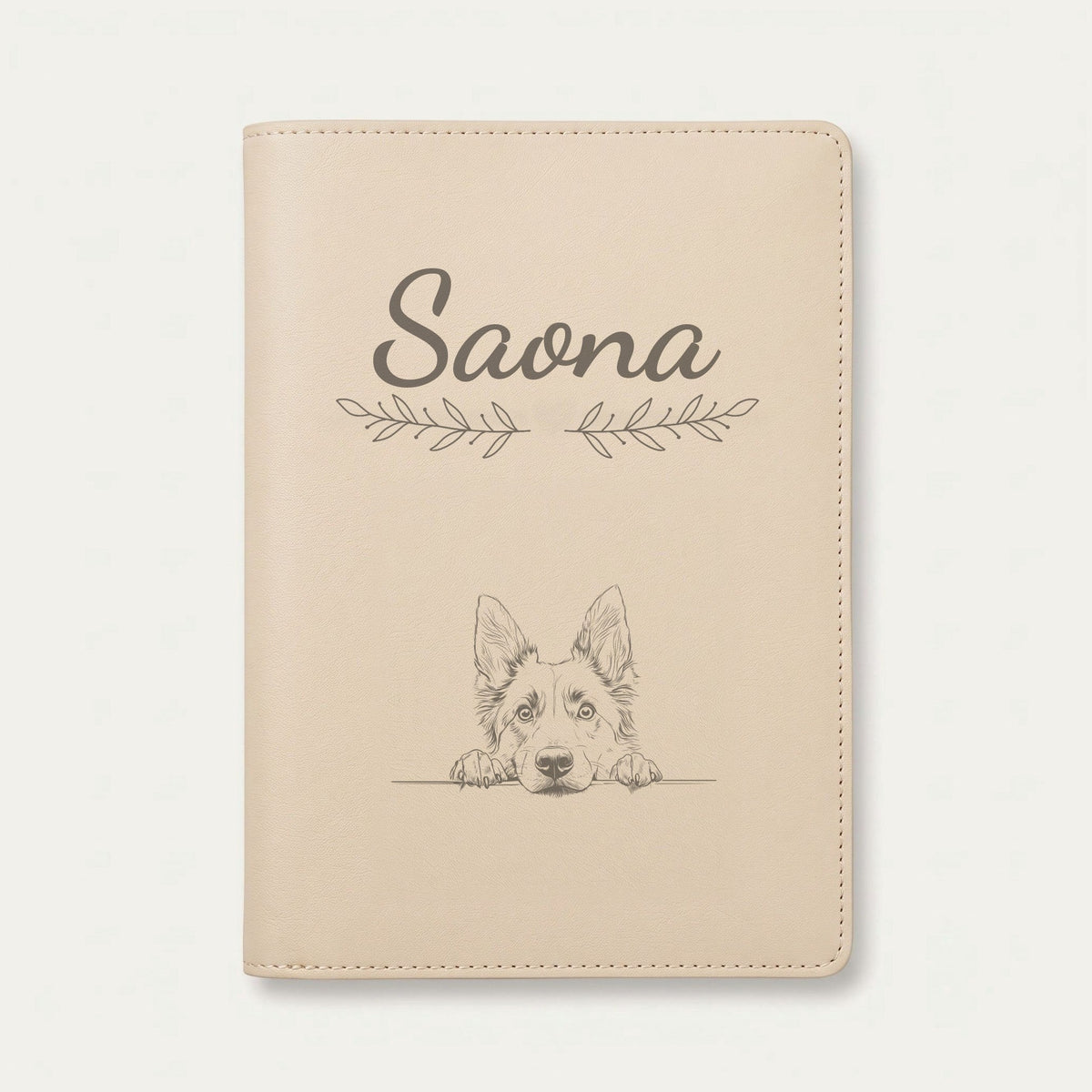Protège carnet de santé chien personnalisé – Berger belge tervueren — Crème vanille — Rameaux — gravure « Saona »