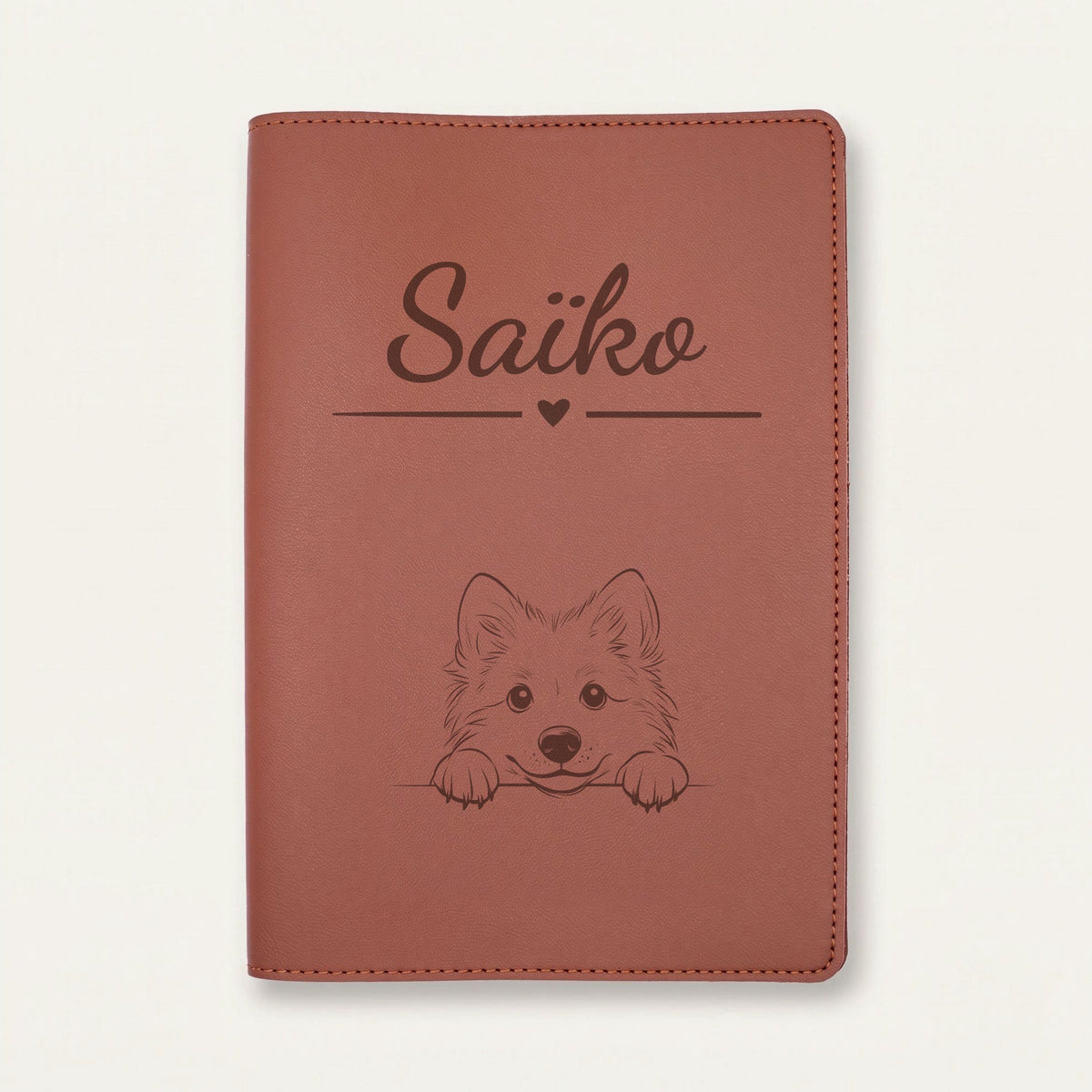 Protège carnet de santé chien personnalisé – Berger islandais — Chocolat — Cœur — gravure « Saïko »