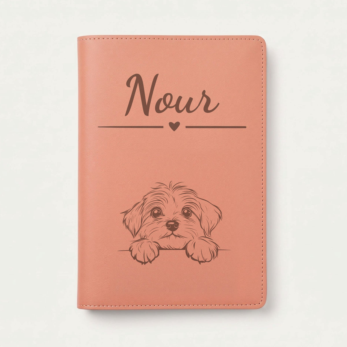 Protège carnet de santé chien personnalisé – Bichon havanais — Terracotta — Cœur — gravure « Nour »