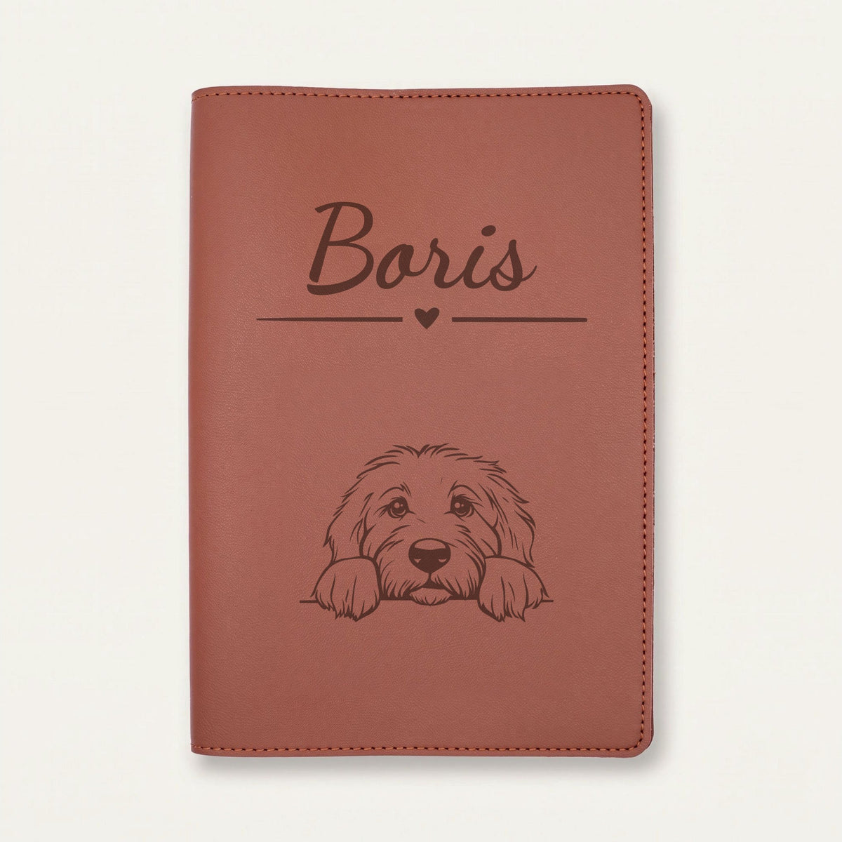 Protège carnet de santé chien personnalisé – Bobtail — Chocolat — Cœur — gravure « Boris »