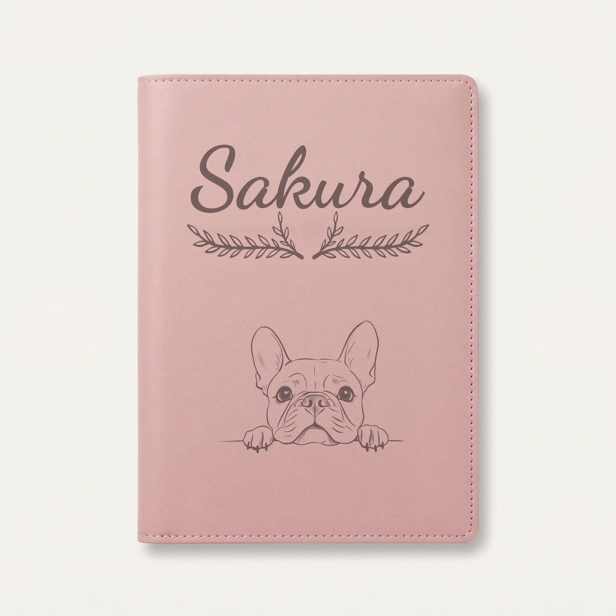 Protège carnet de santé chien personnalisé – Bouledogue français — Rose dragée — Bouquet — gravure « Sakura »