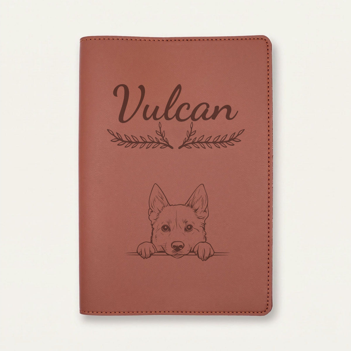 Protège carnet de santé chien personnalisé – Buhund norvégien — Chocolat — Bouquet — gravure « Vulcan »
