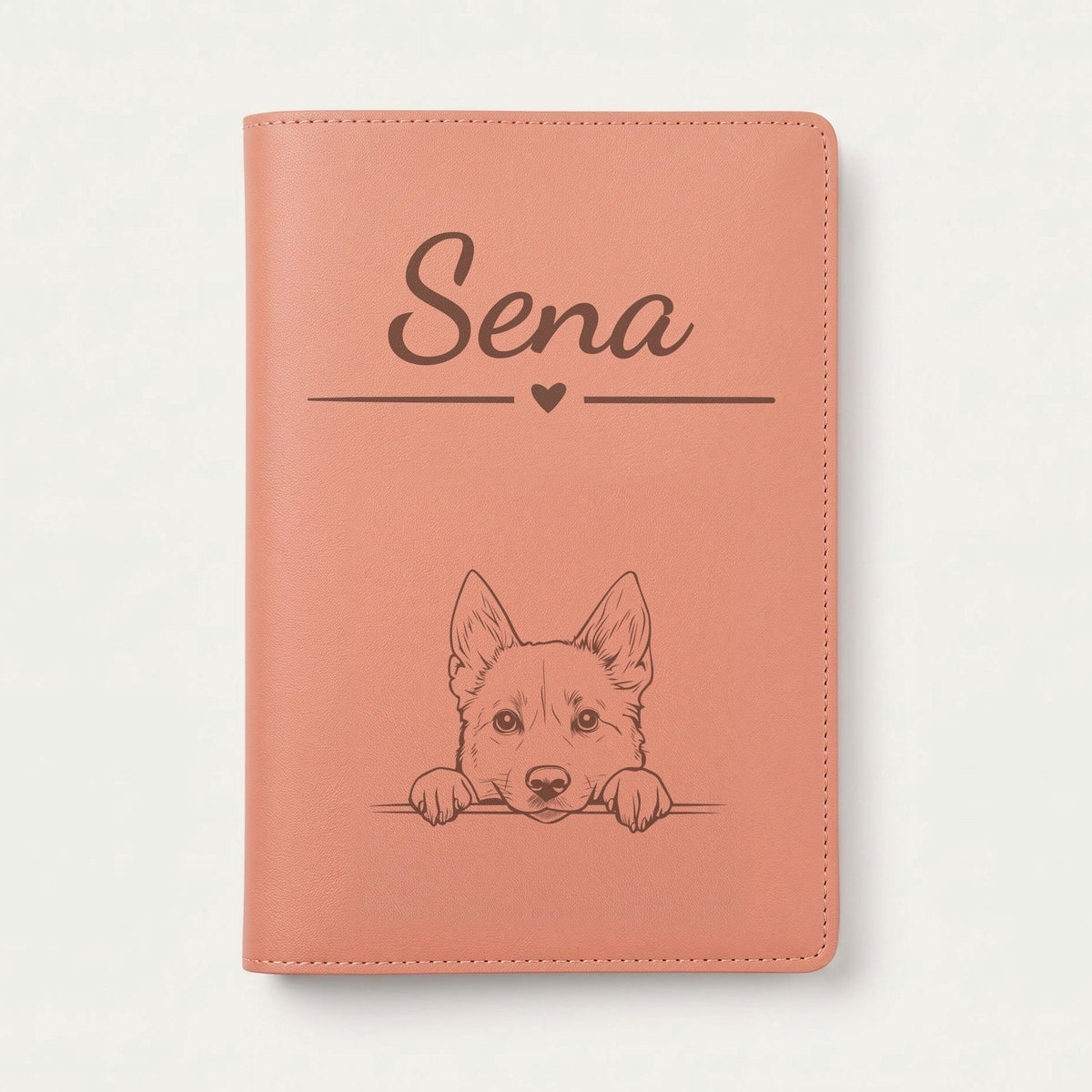 Protège carnet de santé chien personnalisé – Buhund norvégien — Terracotta — Cœur — gravure « Sena »