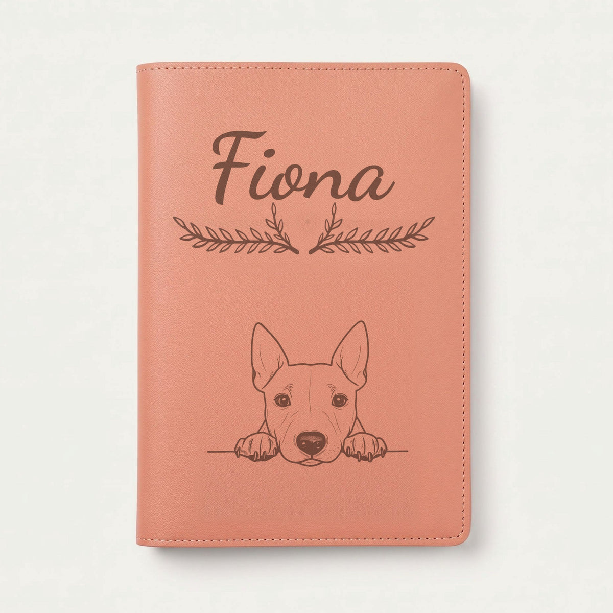 Protège carnet de santé chien personnalisé – Bull terrier miniature — Terracotta — Bouquet — gravure « Fiona »