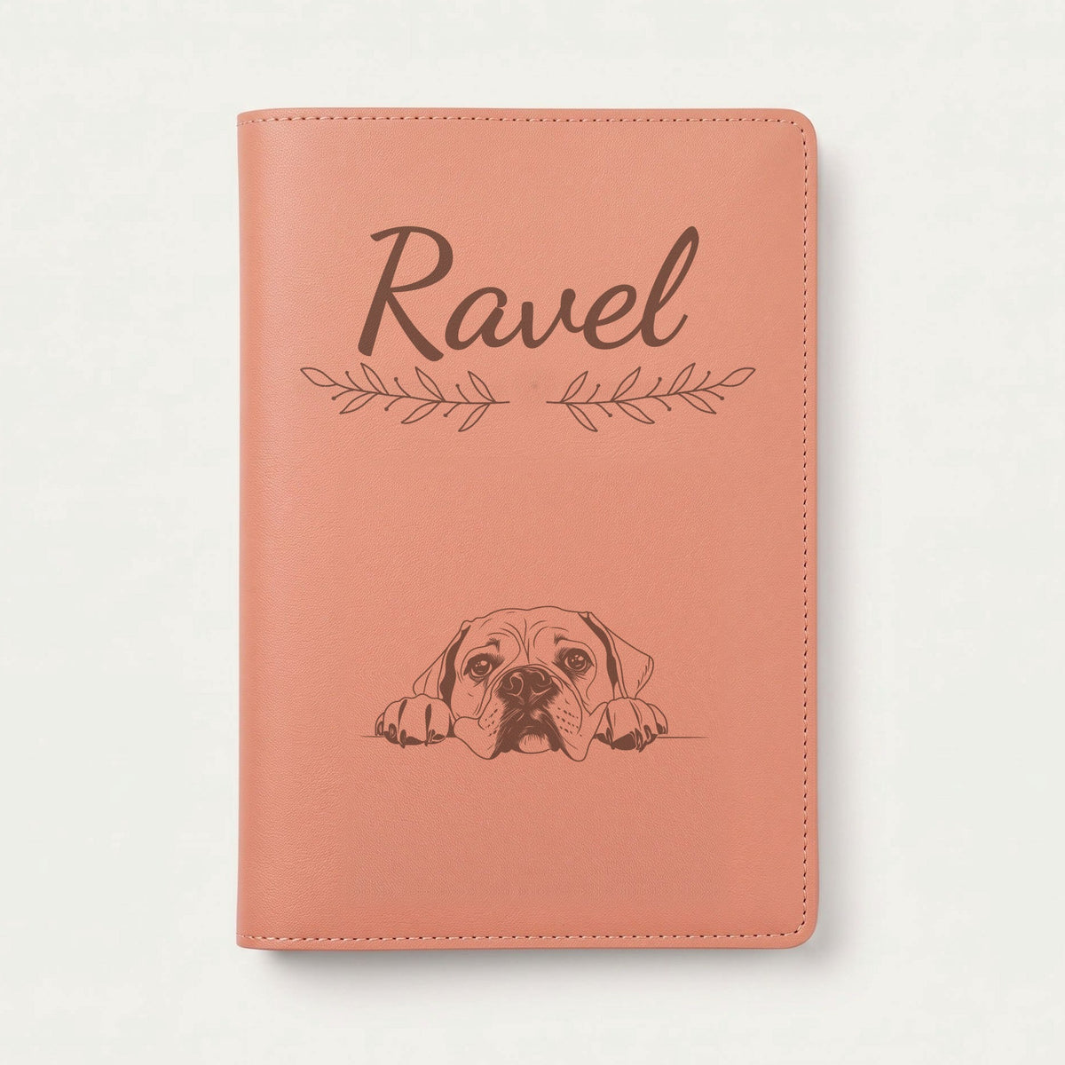 Protège carnet de santé chien personnalisé – Bullmastiff — Terracotta — Rameaux — gravure « Ravel »