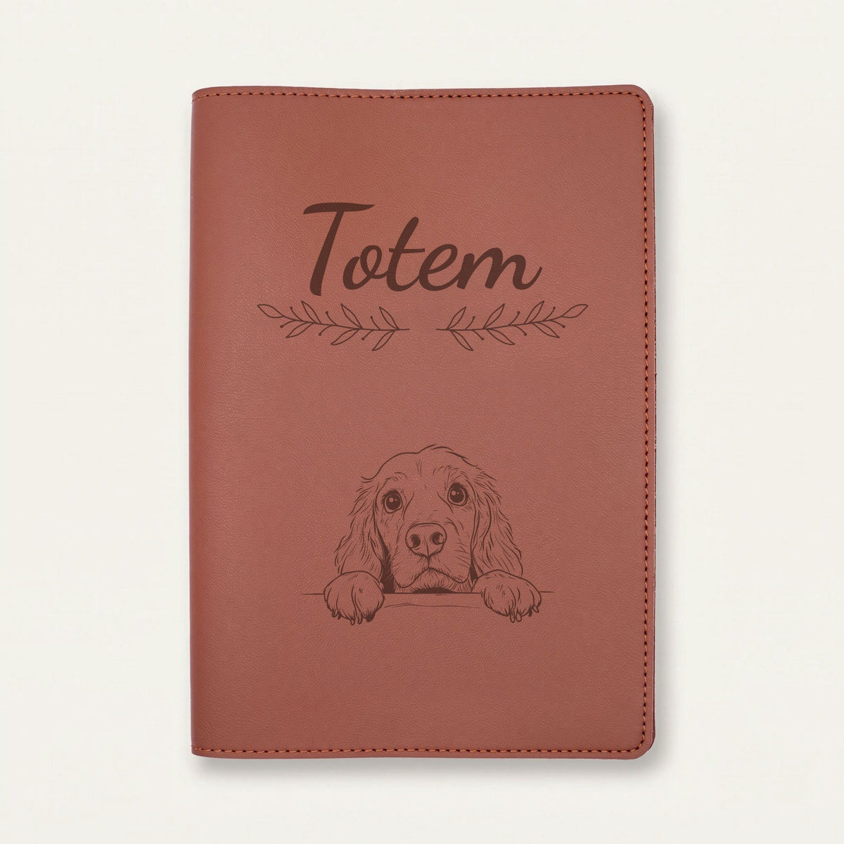 Protège carnet de santé chien personnalisé – Cocker anglais — Chocolat — Rameaux — gravure « Totem »