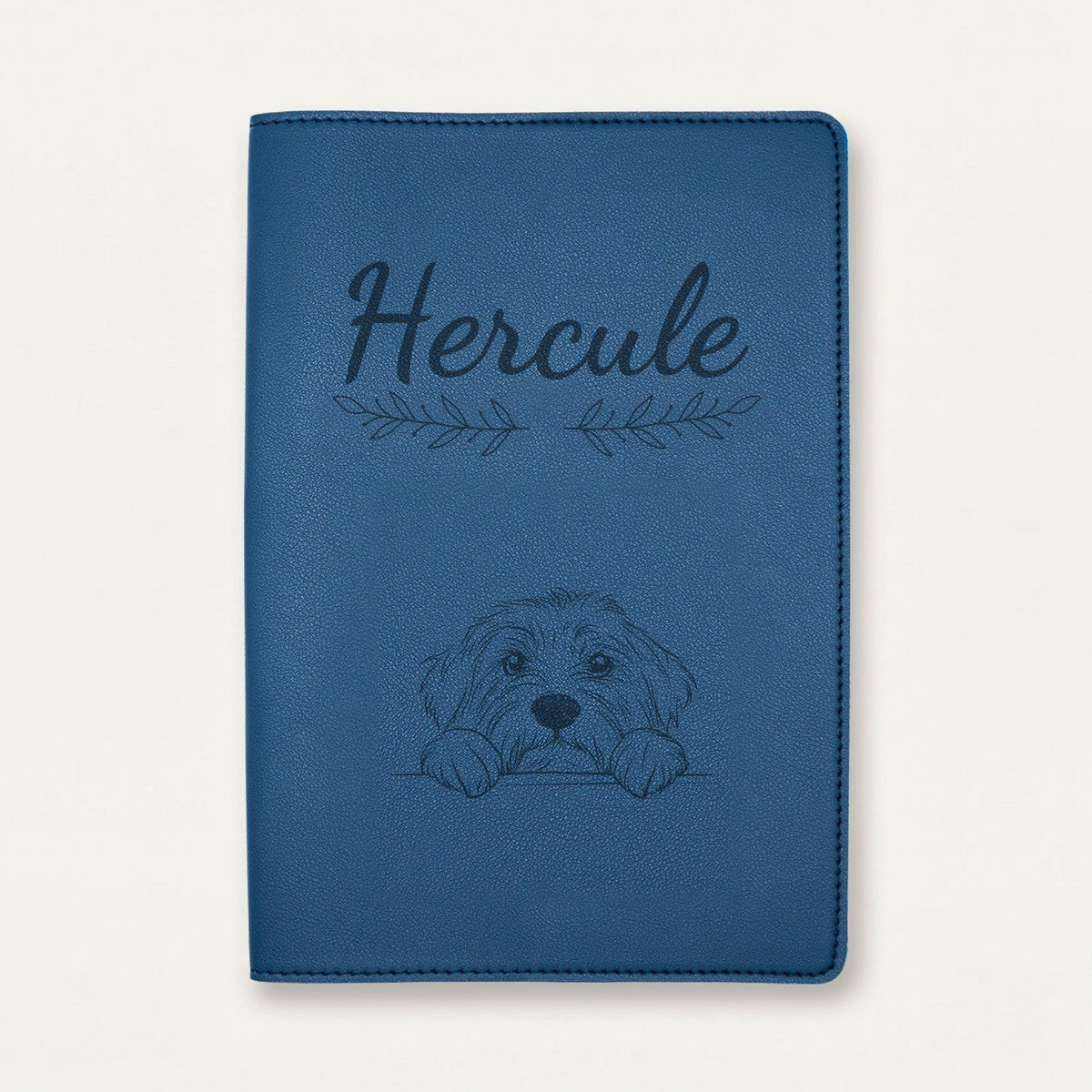 Protège carnet de santé chien personnalisé – Colley barbu — Bleu nuit — Rameaux — gravure « Hercule »