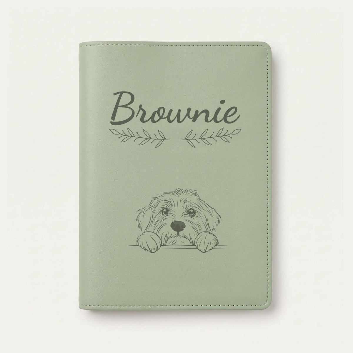 Protège carnet de santé chien personnalisé – Colley barbu — Vert sauge — Rameaux — gravure « Brownie »