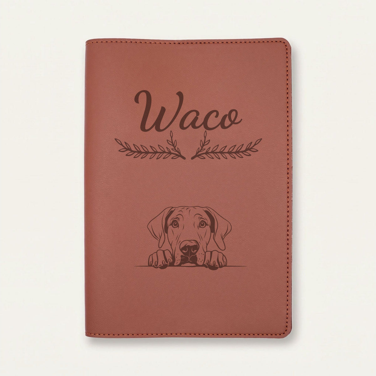 Protège carnet de santé chien personnalisé – Dogue allemand — Chocolat — Bouquet — gravure « Waco »