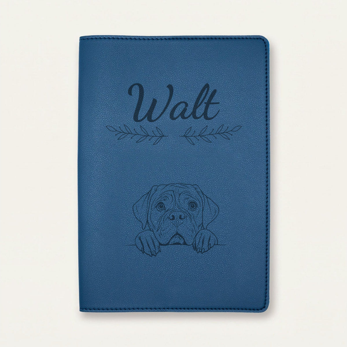 Protège carnet de santé chien personnalisé – Dogue de Bordeaux — Bleu nuit — Rameaux — gravure « Walt »