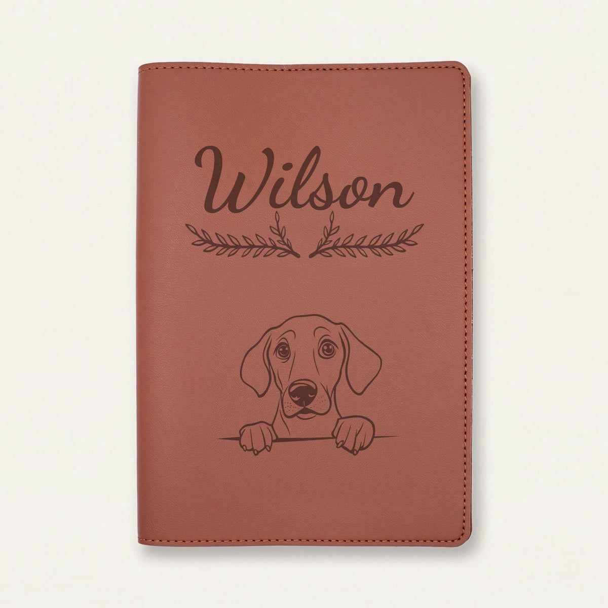 Protège carnet de santé chien personnalisé – Foxhound anglais — Chocolat — Bouquet — gravure « Wilson »
