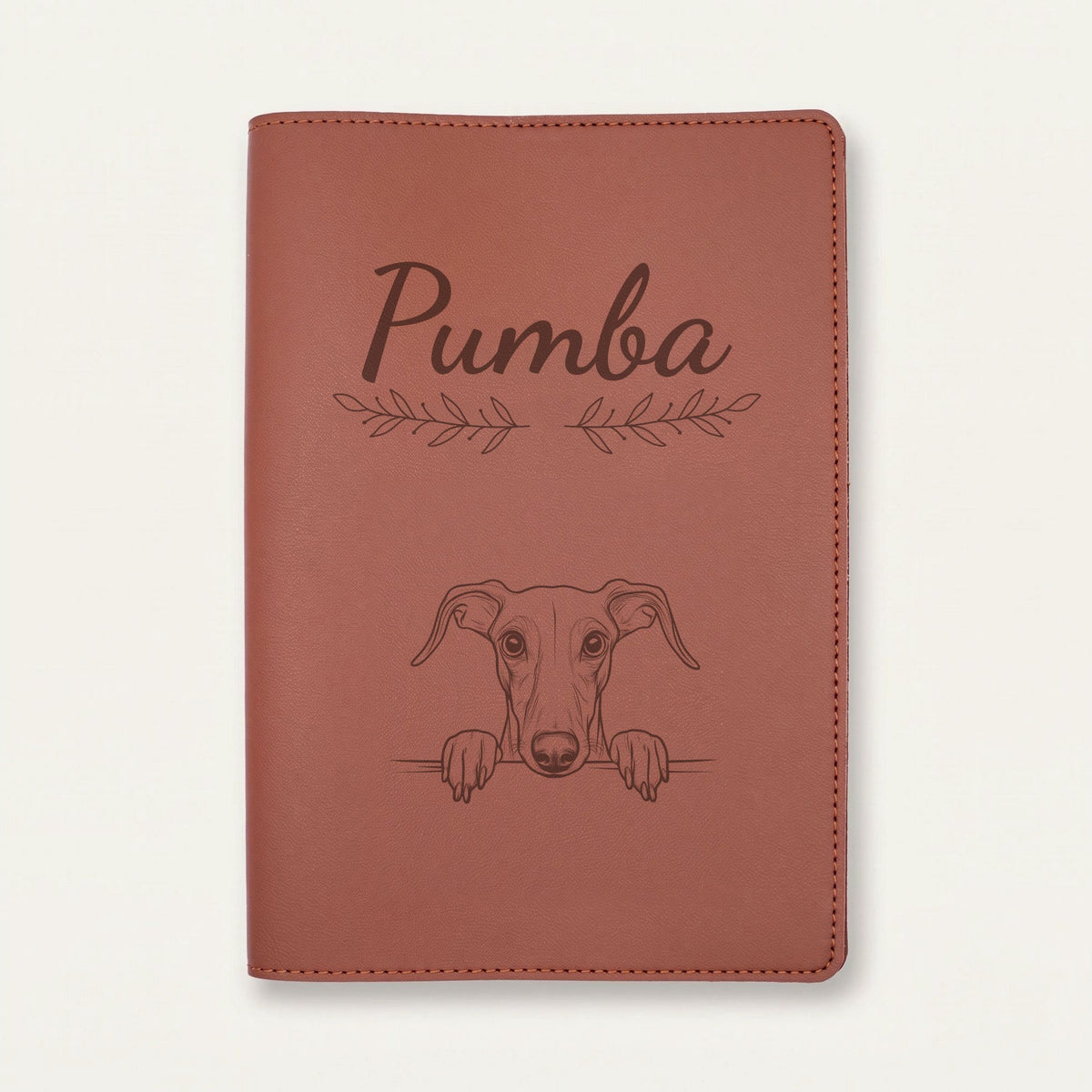 Protège carnet de santé chien personnalisé – Greyhound — Chocolat — Rameaux — gravure « Pumba »