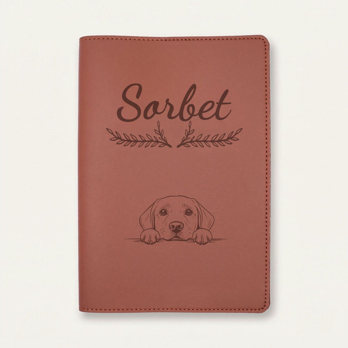 Protège carnet de santé chien personnalisé – Labrador — Chocolat — Bouquet — gravure « Sorbet »