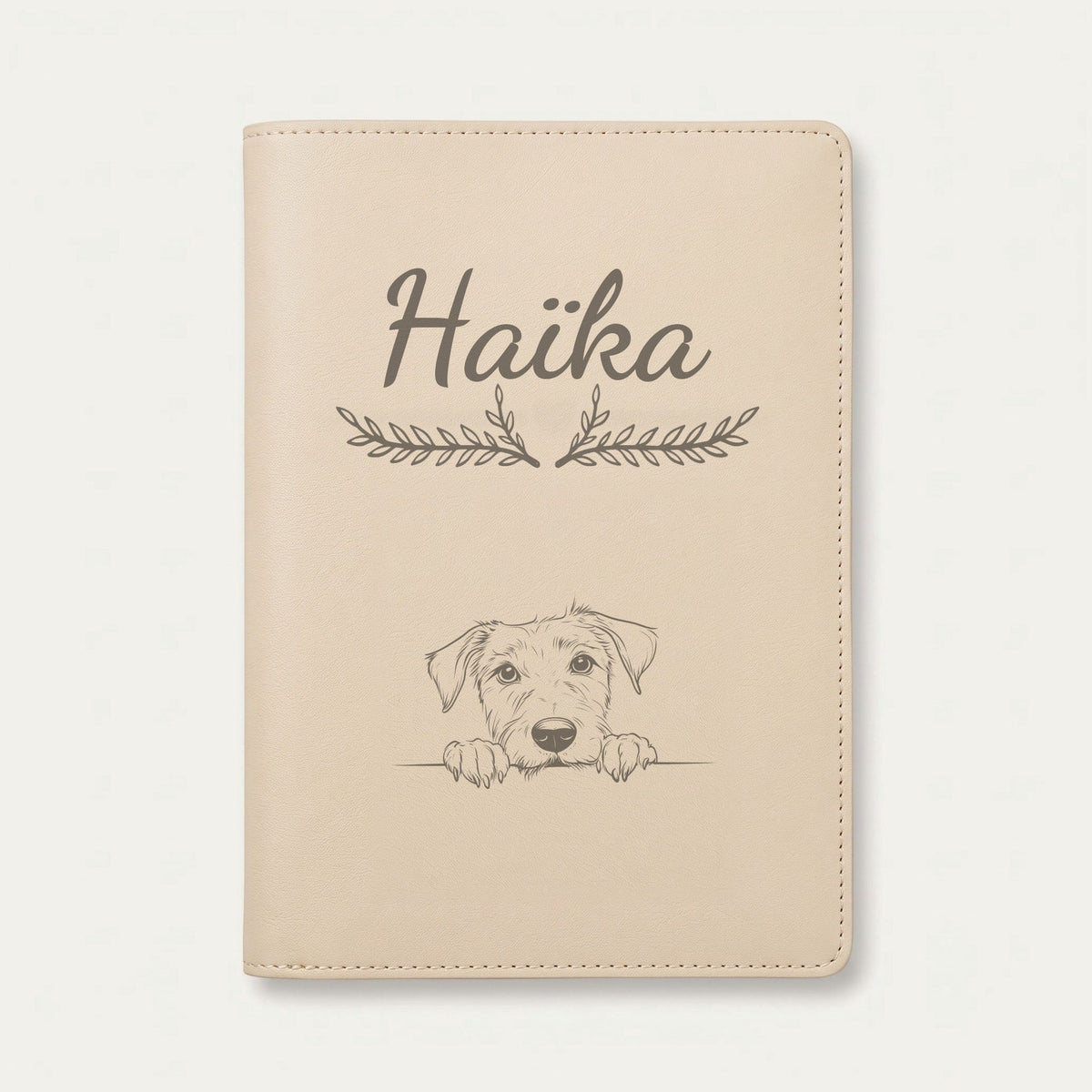 Protège carnet de santé chien personnalisé – Lévrier irlandais — Crème vanille — Bouquet — gravure « Haïka »