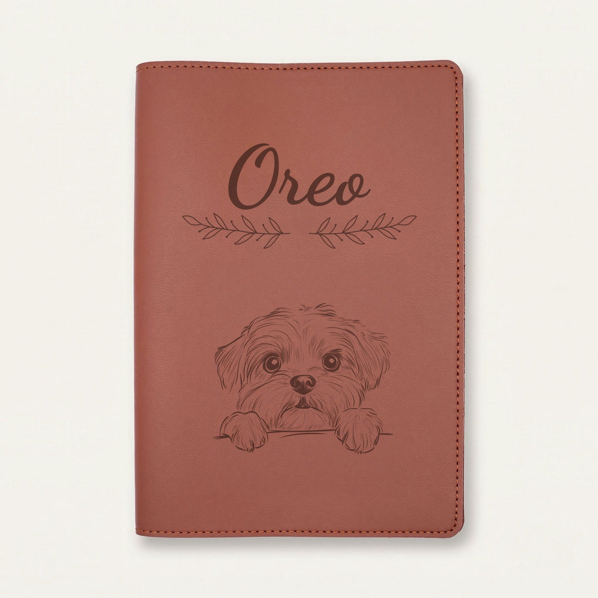 Protège carnet de santé chien personnalisé – Lhassa apso — Chocolat — Rameaux — gravure « Oreo »
