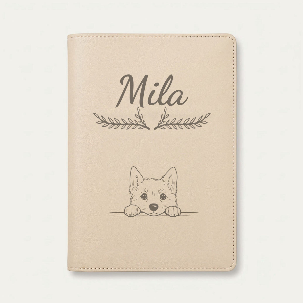 Protège carnet de santé chien personnalisé – Lundehund norvégien — Crème vanille — Bouquet — gravure « Mila »