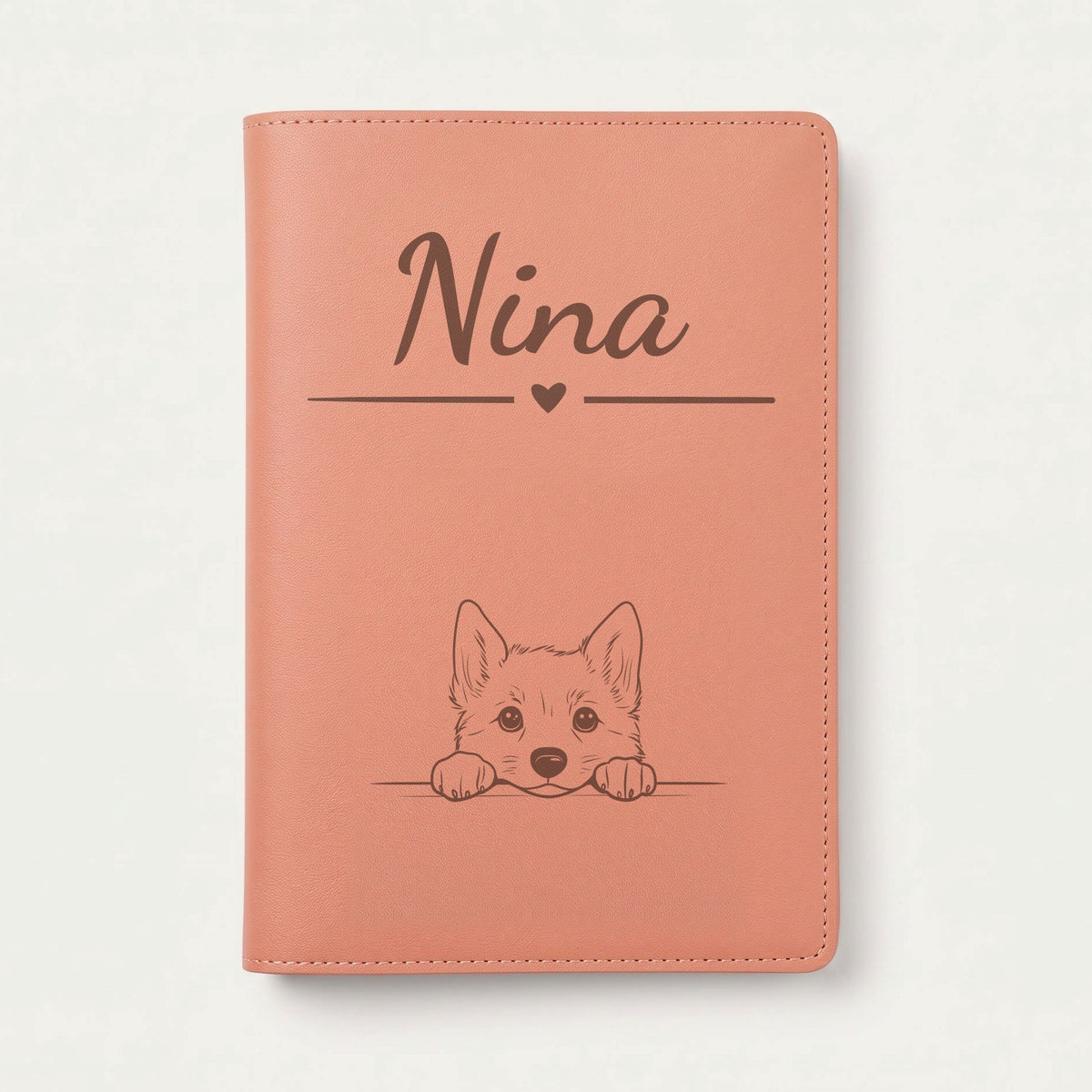 Protège carnet de santé chien personnalisé – Lundehund norvégien — Terracotta — Cœur — gravure « Nina »