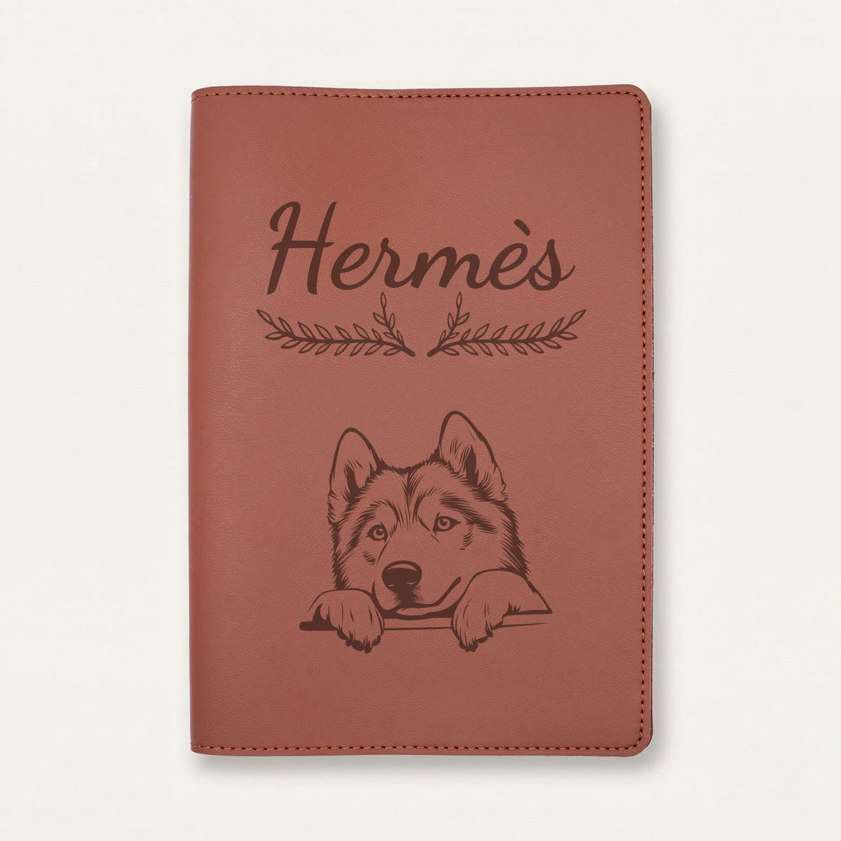 Protège carnet de santé chien personnalisé – Malamute de l'Alaska — Chocolat — Bouquet — gravure « Hermès »