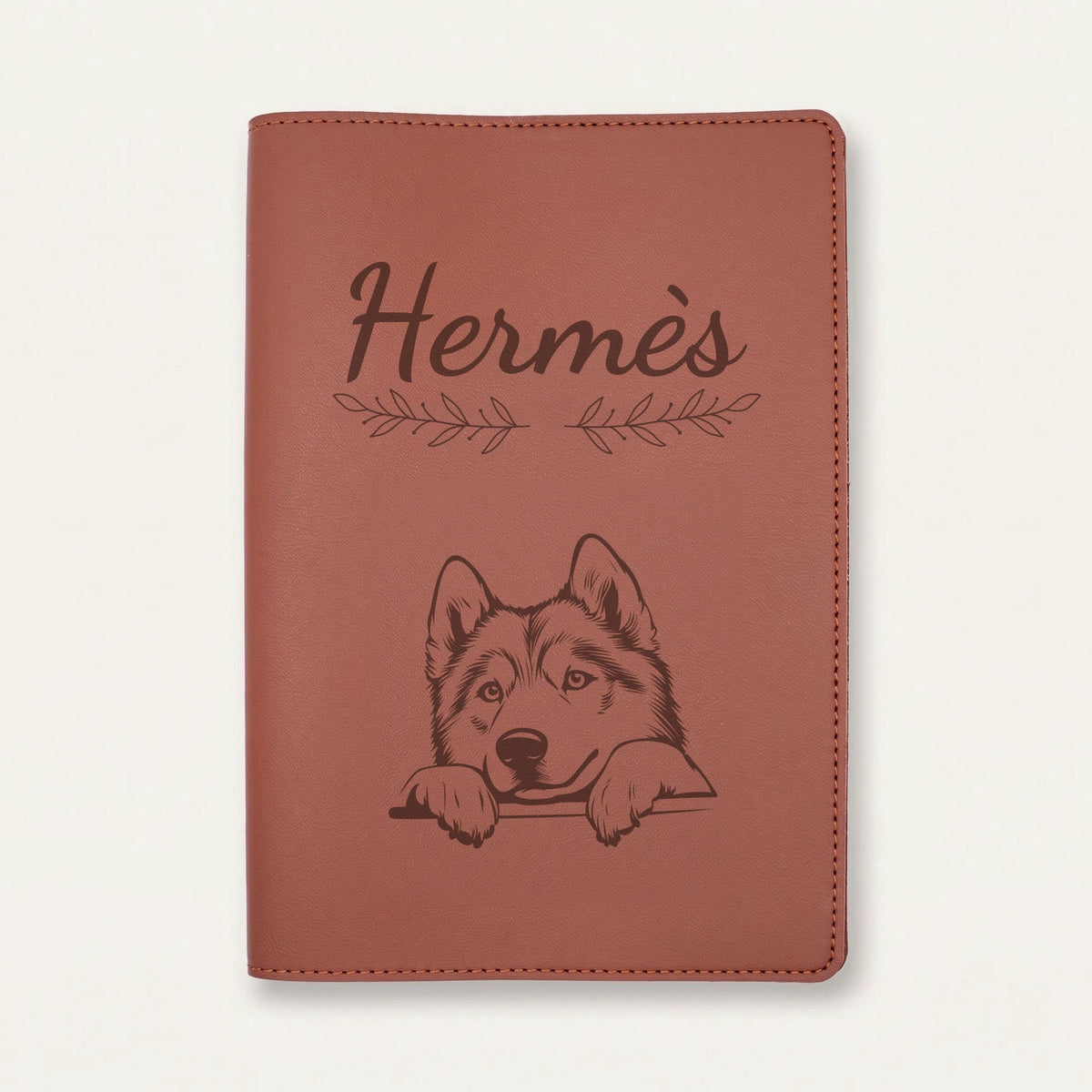Protège carnet de santé chien personnalisé – Malamute de l'Alaska — Chocolat — Rameaux — gravure « Hermès »