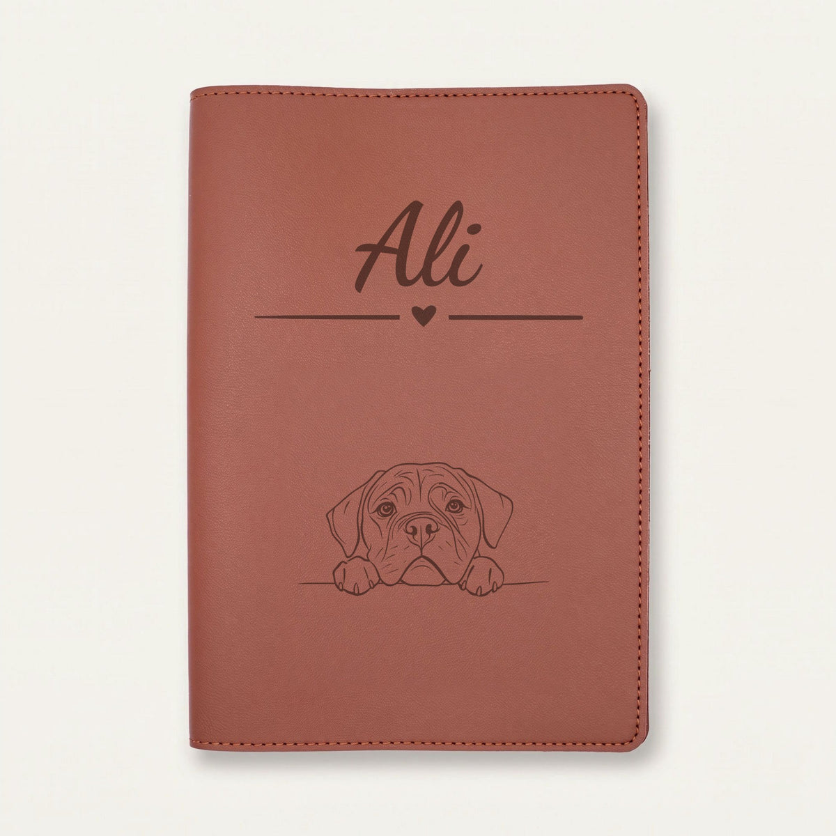 Protège carnet de santé chien personnalisé – Mastiff — Chocolat — Cœur — gravure « Ali »