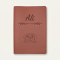 Protège carnet de santé chien personnalisé – Mastiff — Chocolat — Flèche — gravure « Ali »