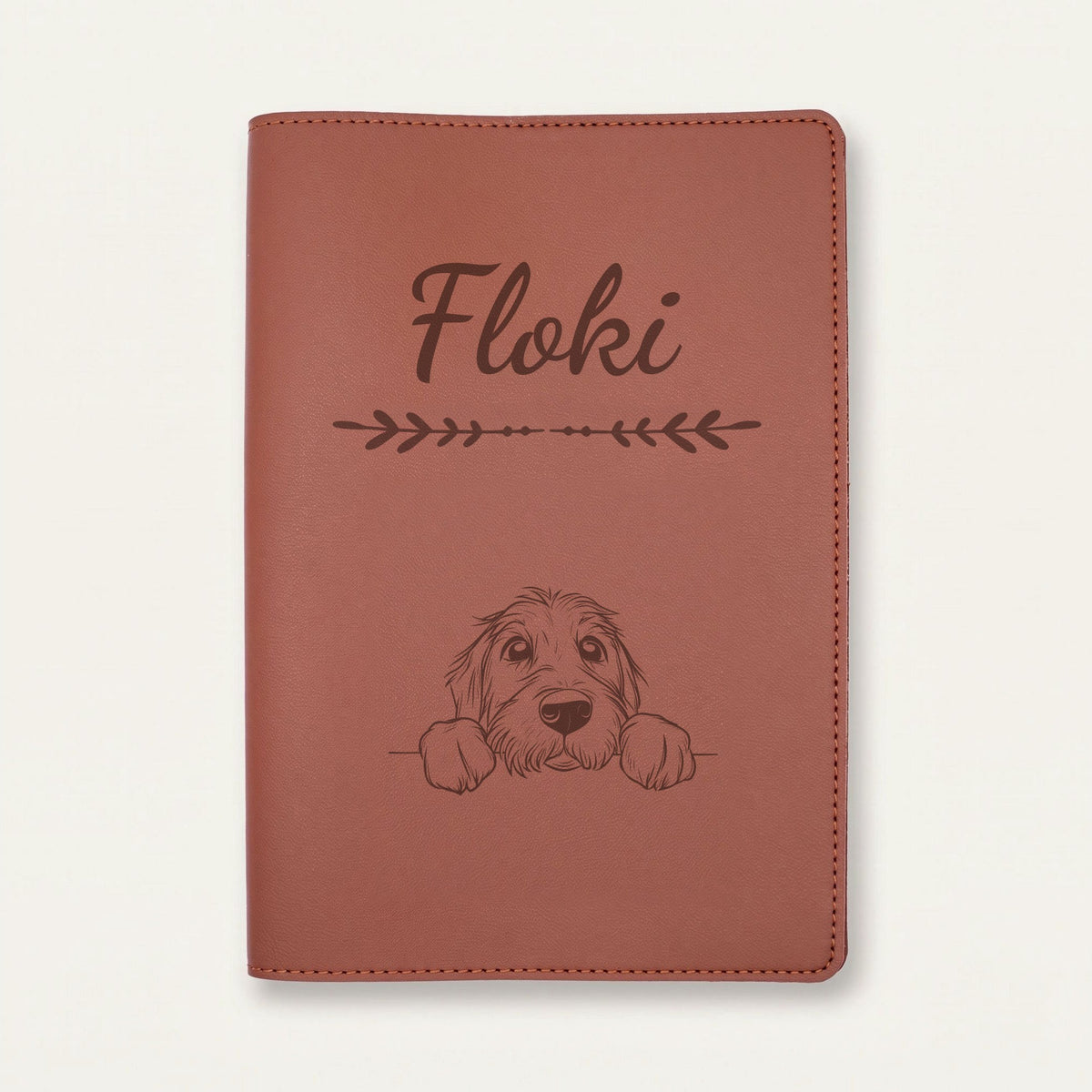Protège carnet de santé chien personnalisé – Otterhound — Chocolat — Flèche — gravure « Floki »
