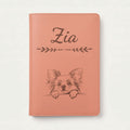 Protège carnet de santé chien personnalisé – Papillon — Terracotta — Flèche — gravure « Zia »