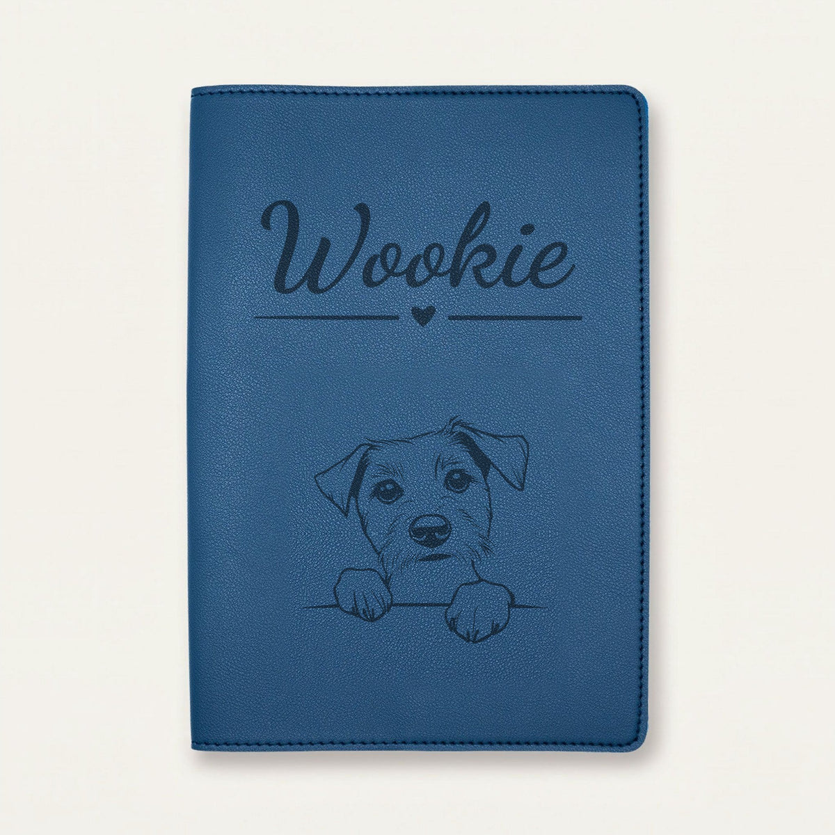 Protège carnet de santé chien personnalisé – Parson Russell terrier — Bleu nuit — Cœur — gravure « Wookie »